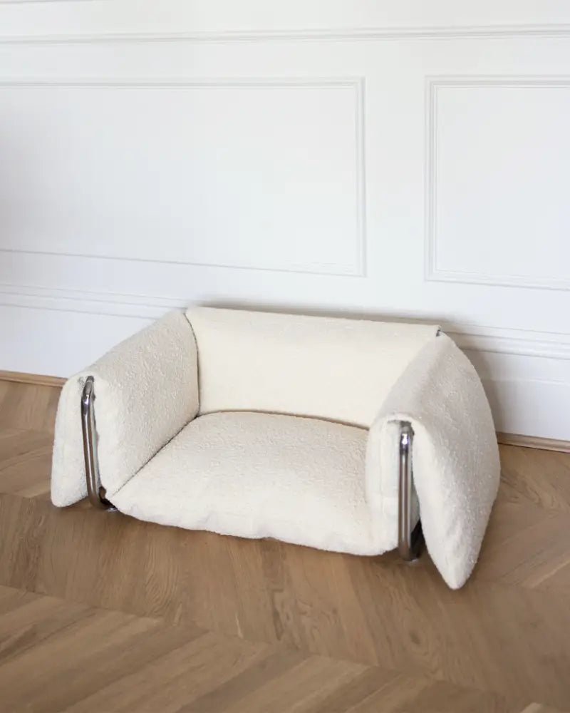 Sculpt Dog Bed